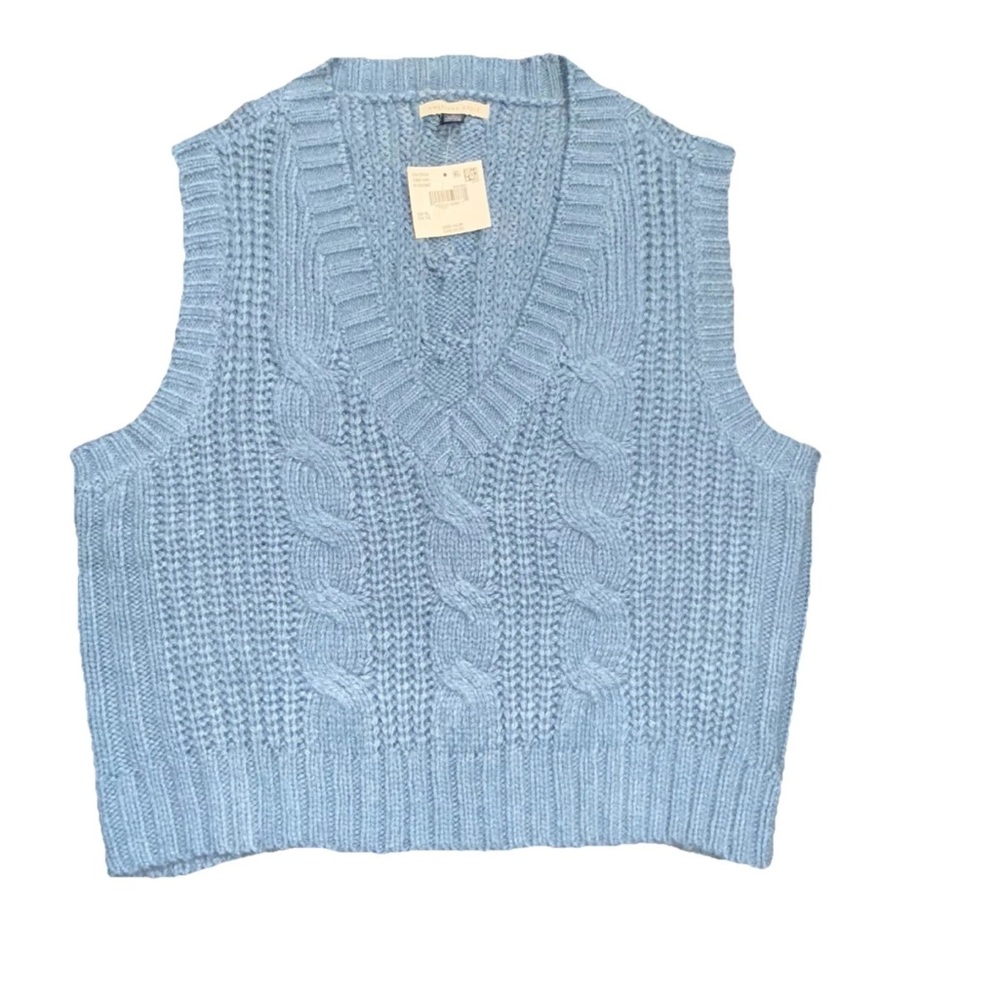 American Eagle NWT XL dusty Blue Cable Knit Sleeveless Sweater Vest